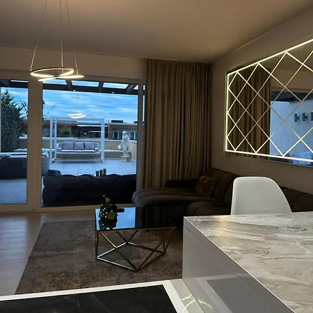 Cleo's Penthouse *